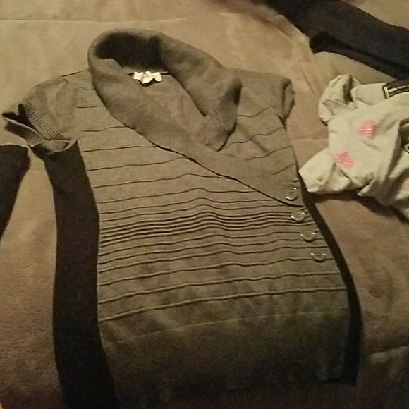 Bundle - Picture 3 of 5